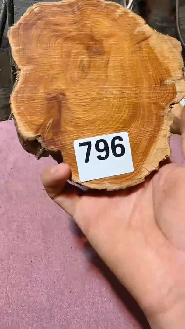 柏木木头款太行陈化崖柏香片！卡1.5（1单1片），随机1片796