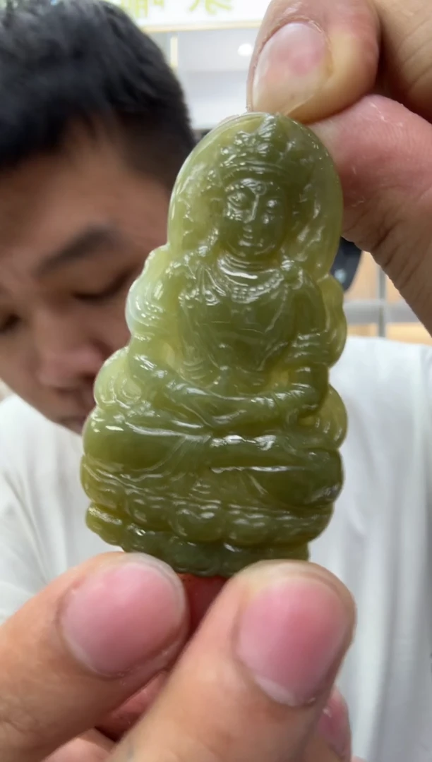 颈饰未镶嵌翡翠多样性天然翡翠A货孤品