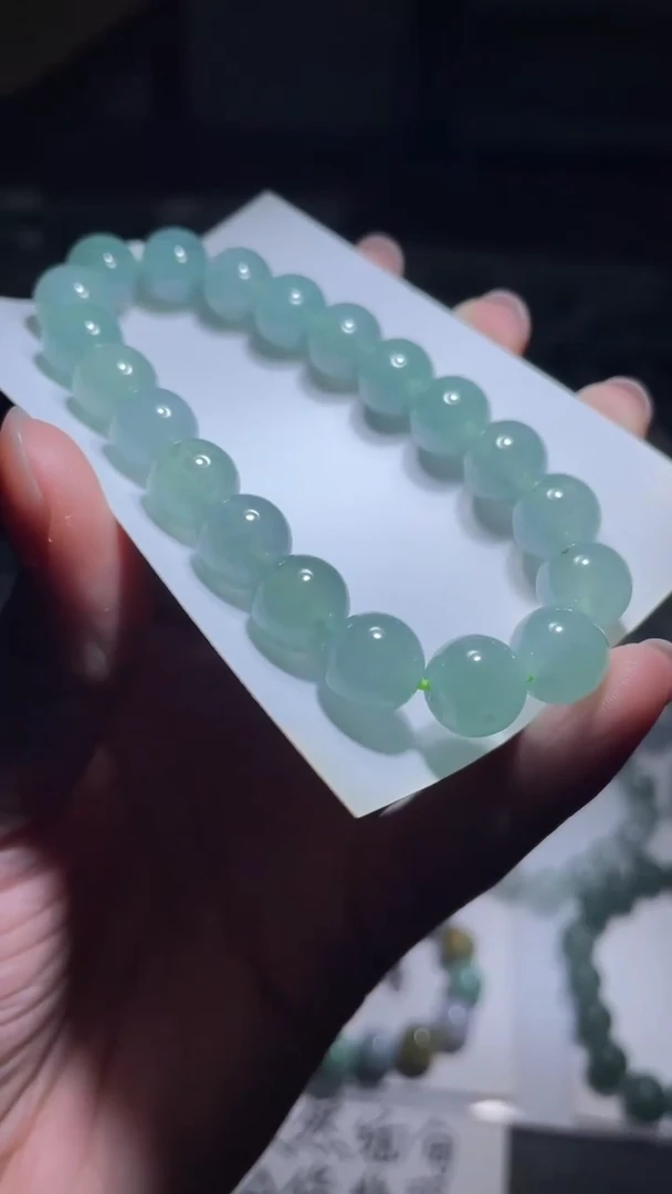 【闪购商品】翡翠手串未镶嵌翡翠