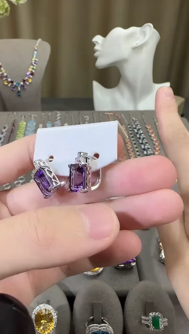 银S925镶嵌耳饰紫晶10*12mm耳扣设计款