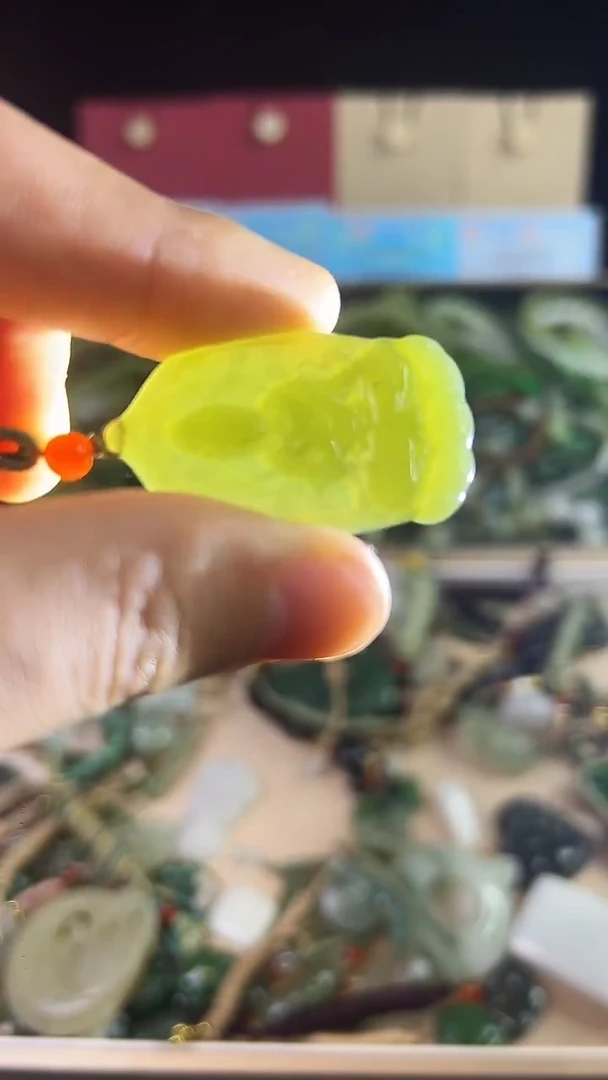 颈饰未镶嵌和田玉多样性发货