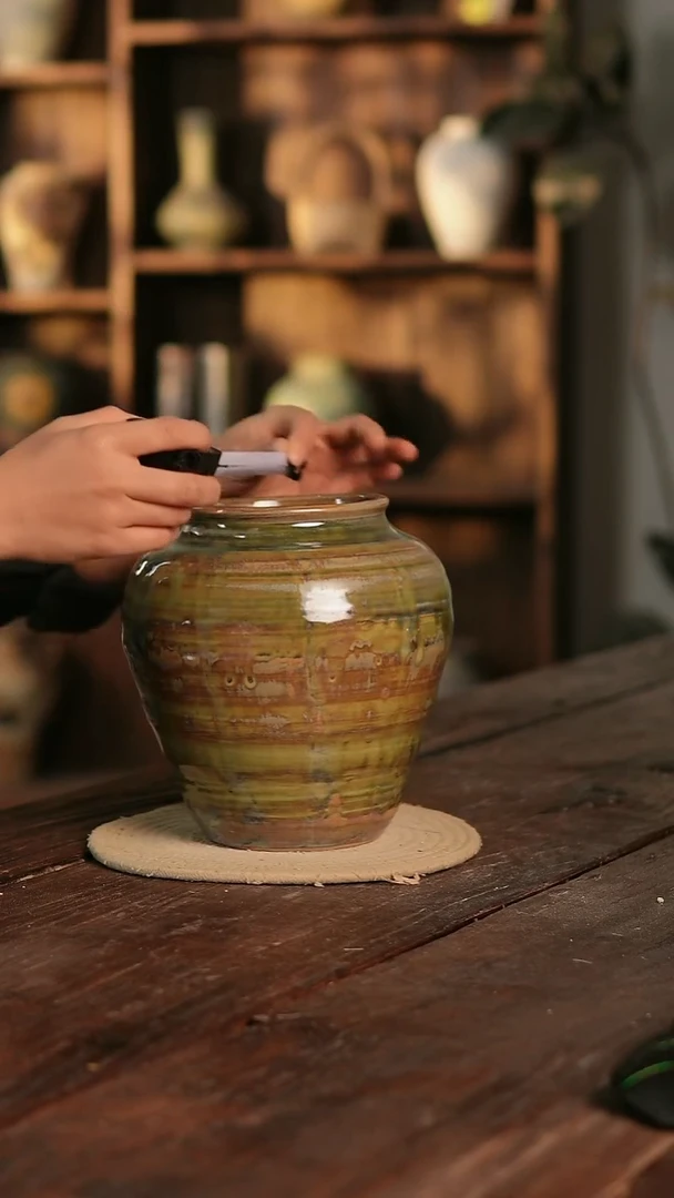 摆件15-74高23口11误差2无孔