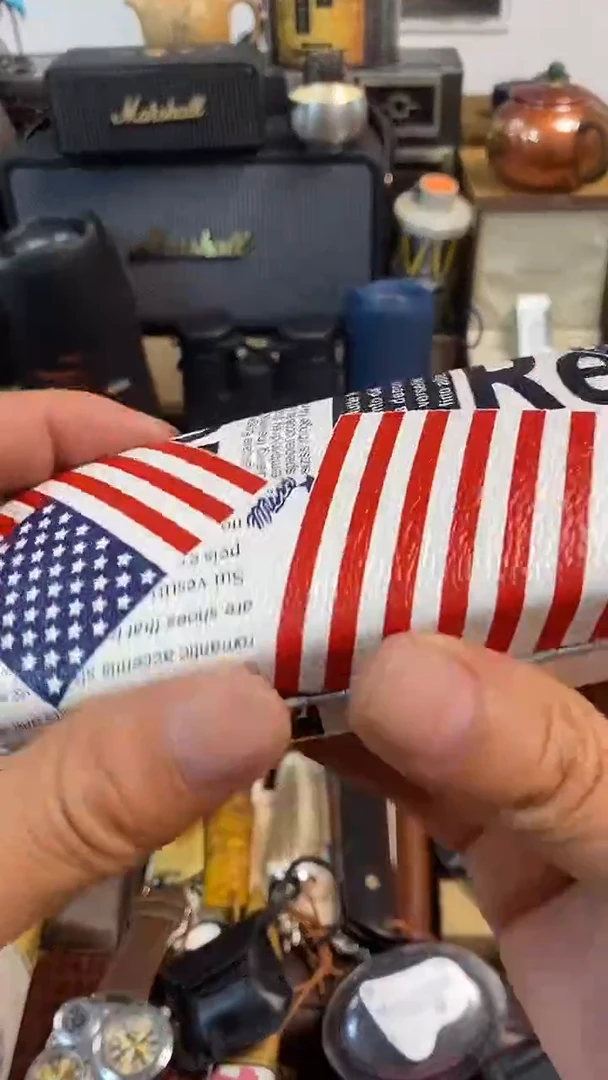 瓷片闪购商品，如图所示