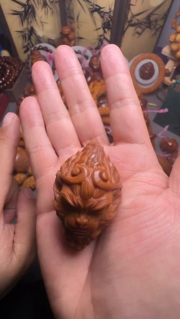 手串橄榄核大圣一个