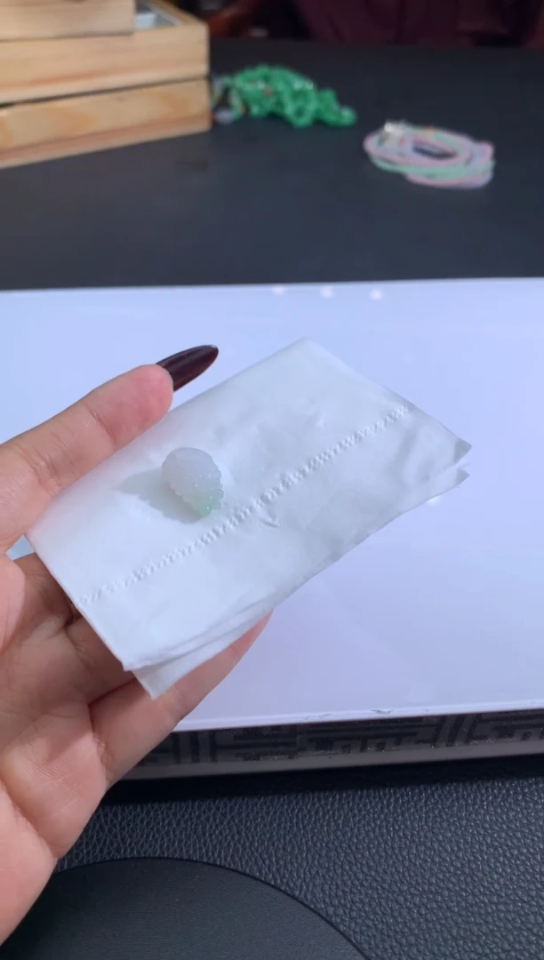 【闪购商品】定制翡翠未镶嵌翡翠