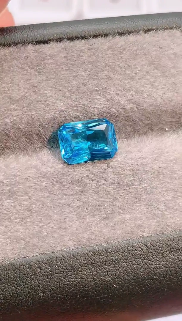 托帕石裸石3.85-231天然托帕石