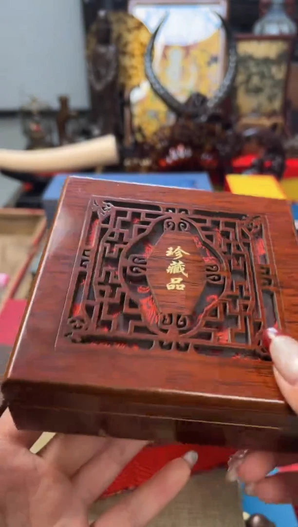 【闪购商品】木——————————33手串