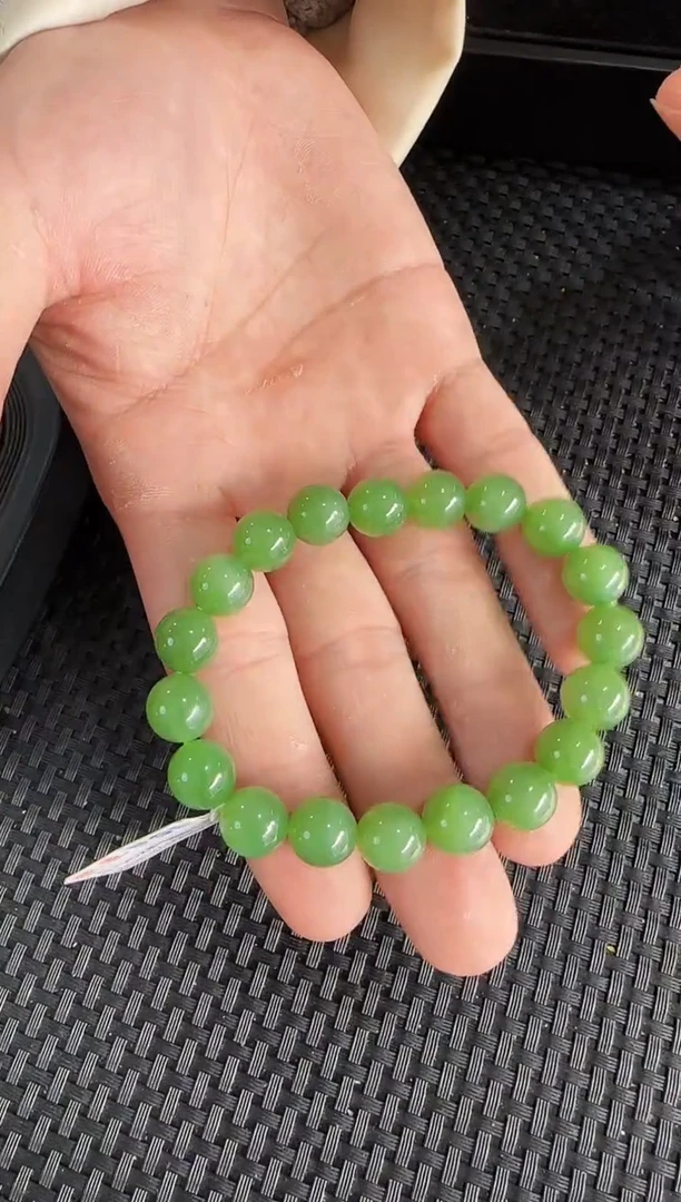 【闪购商品】和田玉（碧玉）手串未镶嵌约10mm 多样性发一