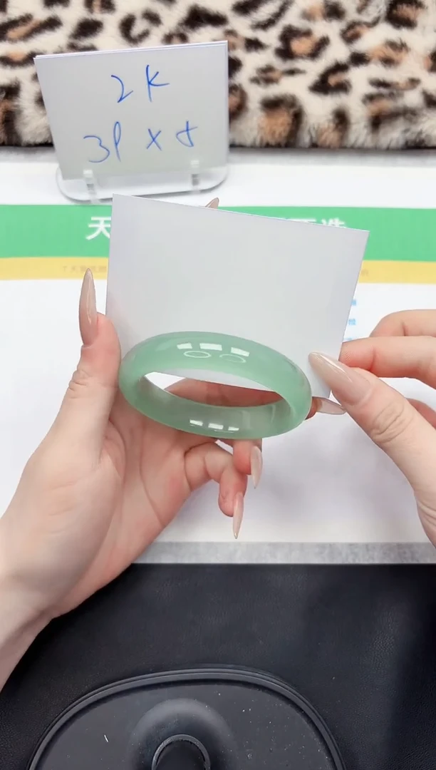 【闪购商品】石英质玉手镯未镶嵌33-56