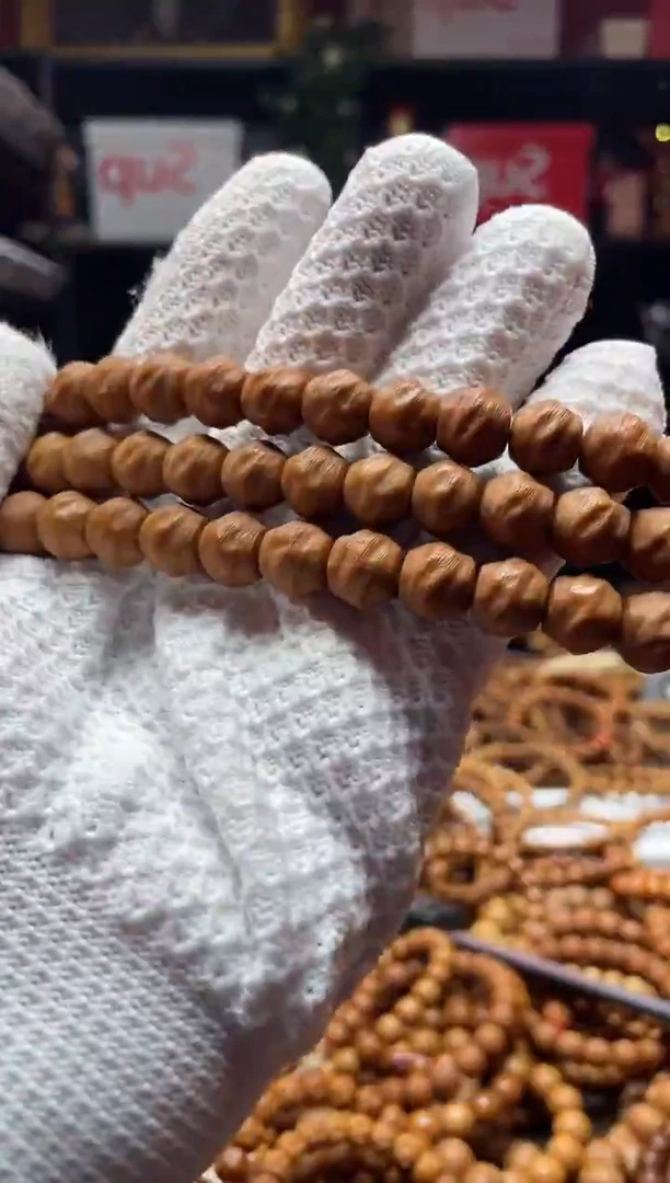 手串猴头核桃009  鬼印 微微瑕 猴头手串 包玩红 包毕业性价比