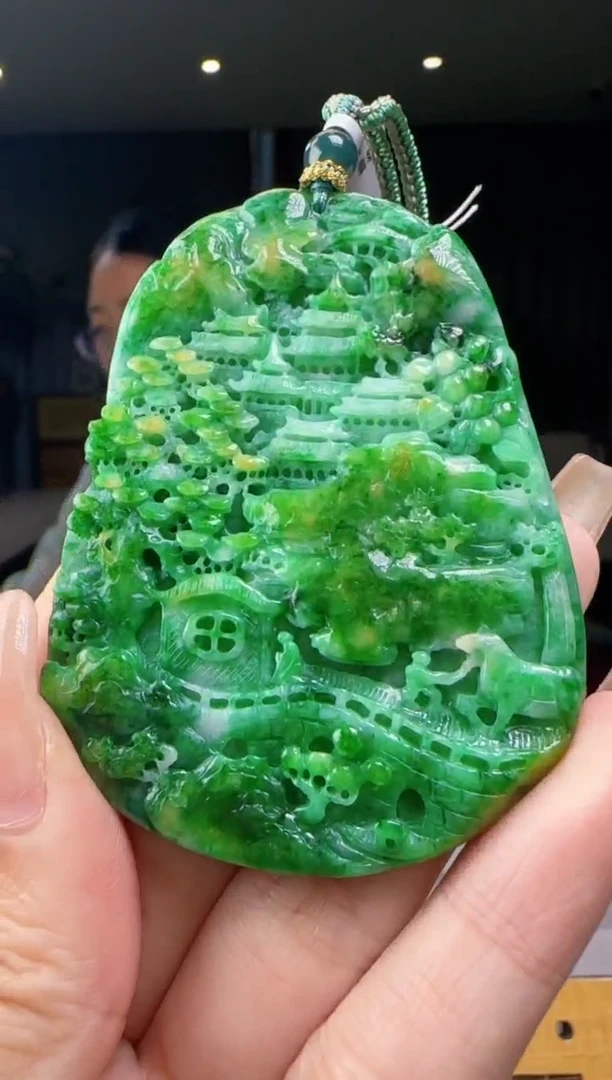 翡翠未镶嵌颈饰MM@@960Q7J04412