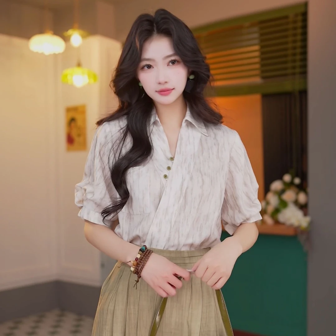 丁佳欣【云澜】晕染竖条短袖衬衫女宽松休闲上衣DK0725388