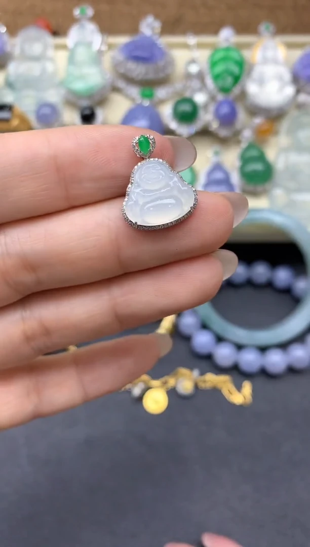 【闪购商品】翡翠颈饰18K金镶嵌120-中国好珍宝