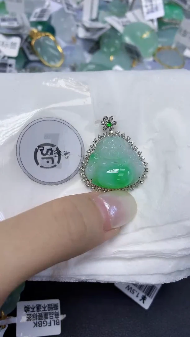翡翠18K金镶嵌颈饰天然缅甸翡翠A货百元以上9元证书费自理