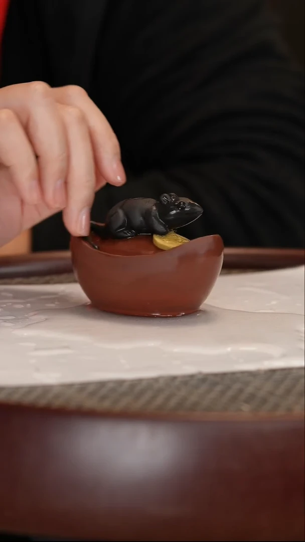 【闪购商品】紫砂茶壶元宝老鼠