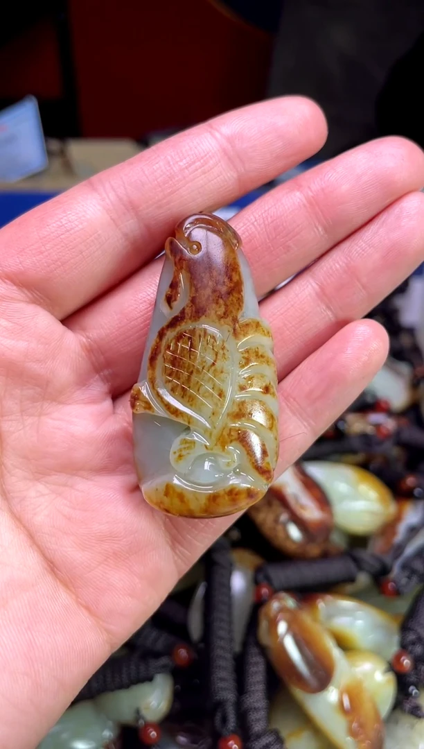 【闪购商品】和田玉颈饰未镶嵌1