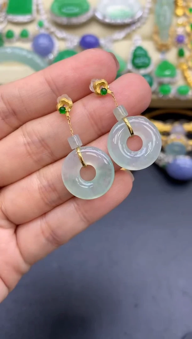 18K金镶嵌翡翠耳饰181-中国好珍宝