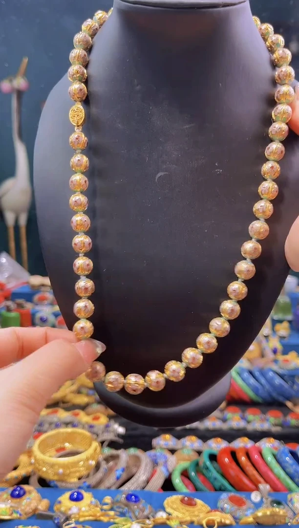 景泰蓝金地项链粉色