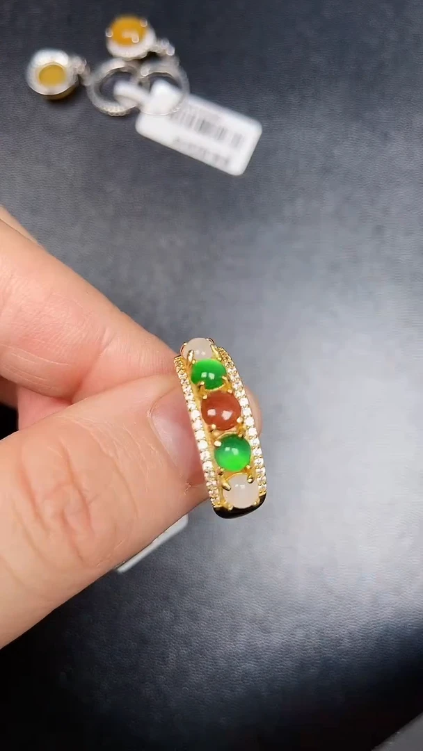 银S925镶嵌戒指翡翠1250