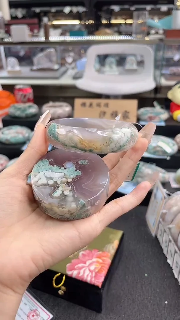 未镶嵌手镯石英质玉62圈口（赠品镯心）2S9887