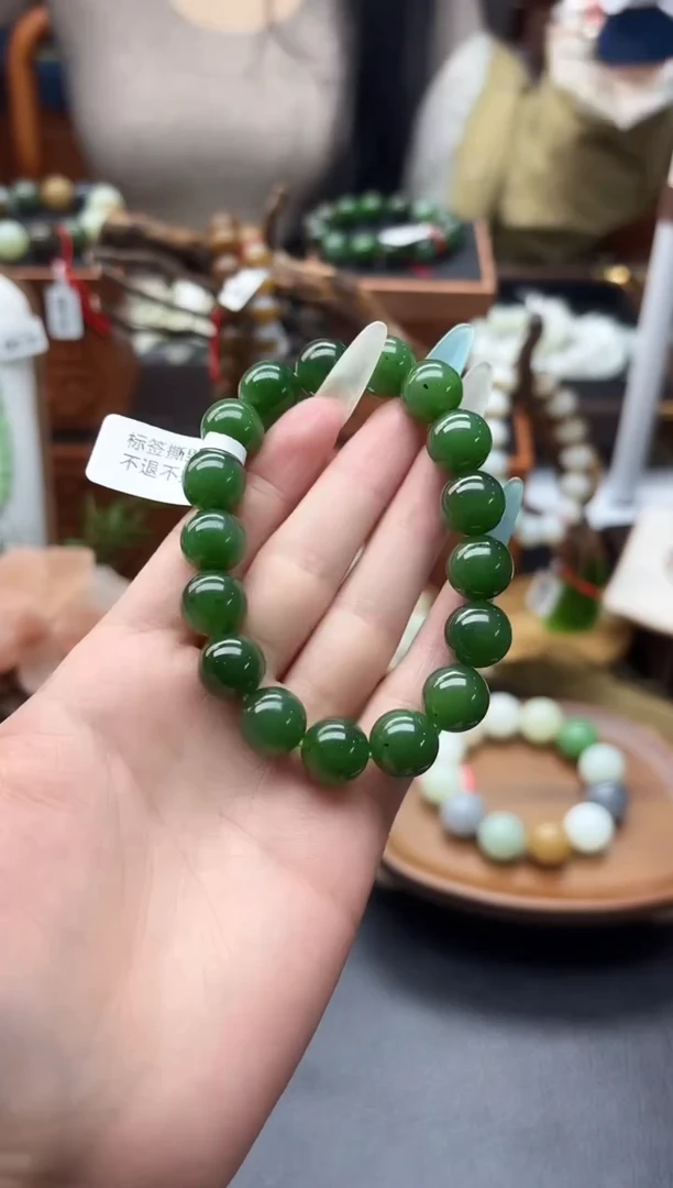 未镶嵌手串和田玉董小姐推荐 多样性发货 拍一发一by12