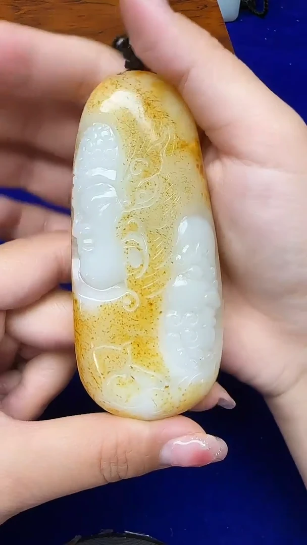 和田玉未镶嵌把件1