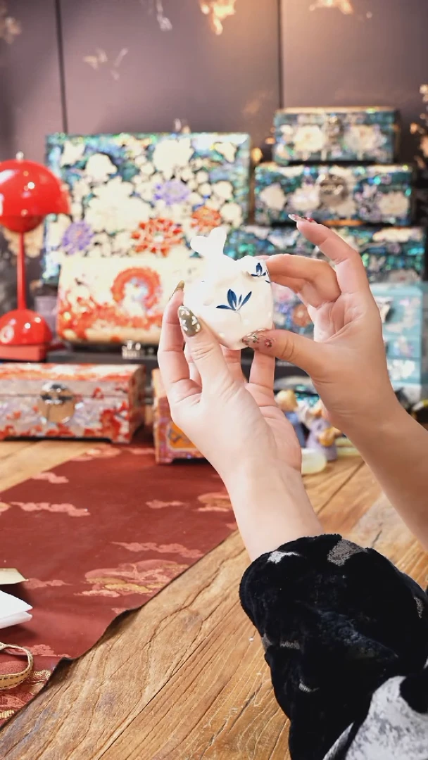 【闪购商品】瓷片豆包儿推荐饰品摆件