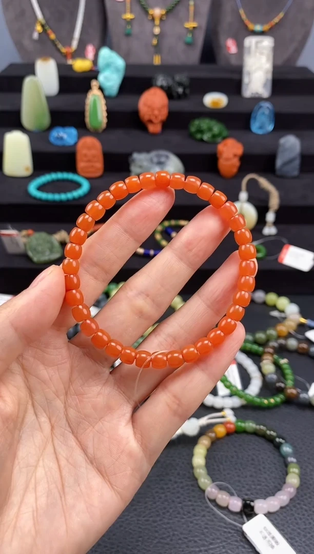 玛瑙/玉髓手串未镶嵌6mm极限弧手串