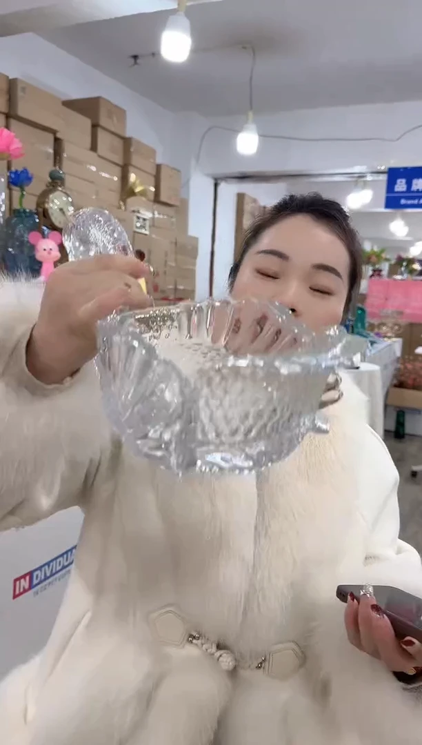 【闪购商品】无铅玻璃甄选花器-k-早3