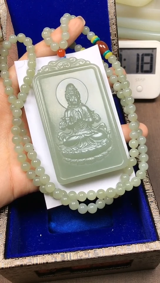 和田玉未镶嵌颈饰H