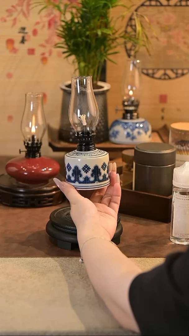 景德镇陶瓷油灯摆件