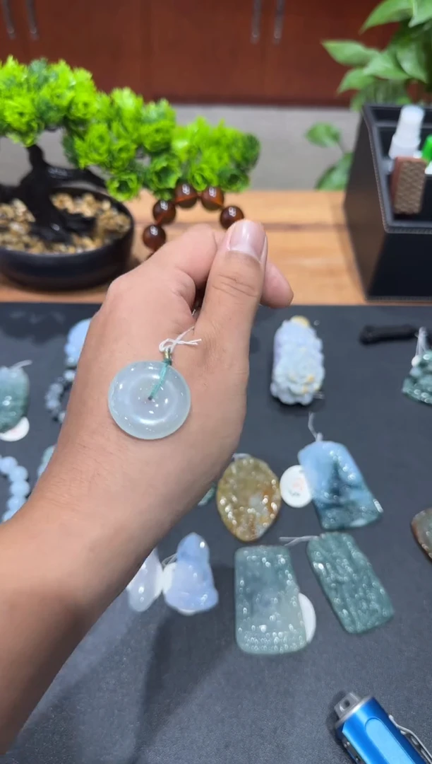 未镶嵌挂件翡翠A货翡翠多样性孤品