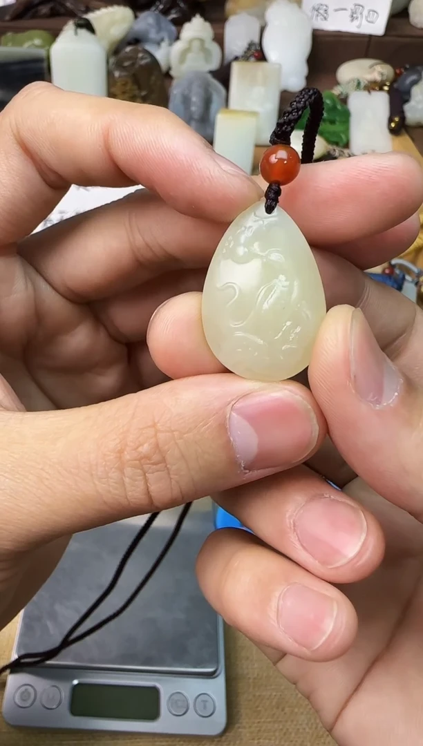 【闪购商品】和田玉颈饰未镶嵌蛇