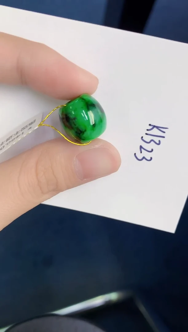 颈饰未镶嵌翡翠天然翡翠缅甸A货