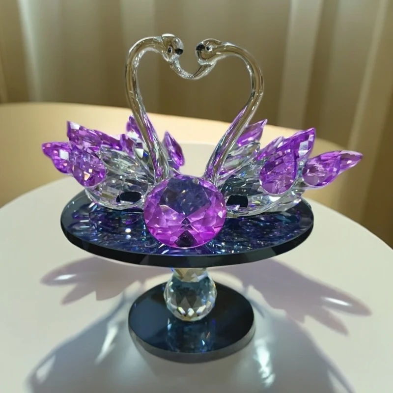 轻奢高档紫色水晶旋转天鹅玄关桌面装饰摆件