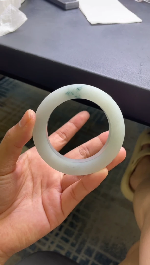 定制翡翠手镯未镶嵌i**u手镯