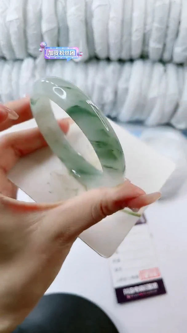 【闪购商品】石英质玉手镯未镶嵌0213117893-多样性发货