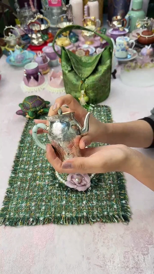 41蜂鸟工坊 美意银壶翡翠把手 150cc