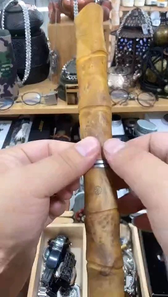 瓷片闪购商品  如图所示