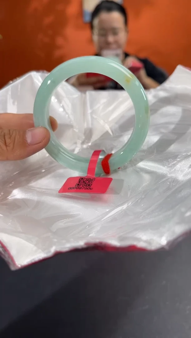 未镶嵌手镯翡翠翡翠手镯
