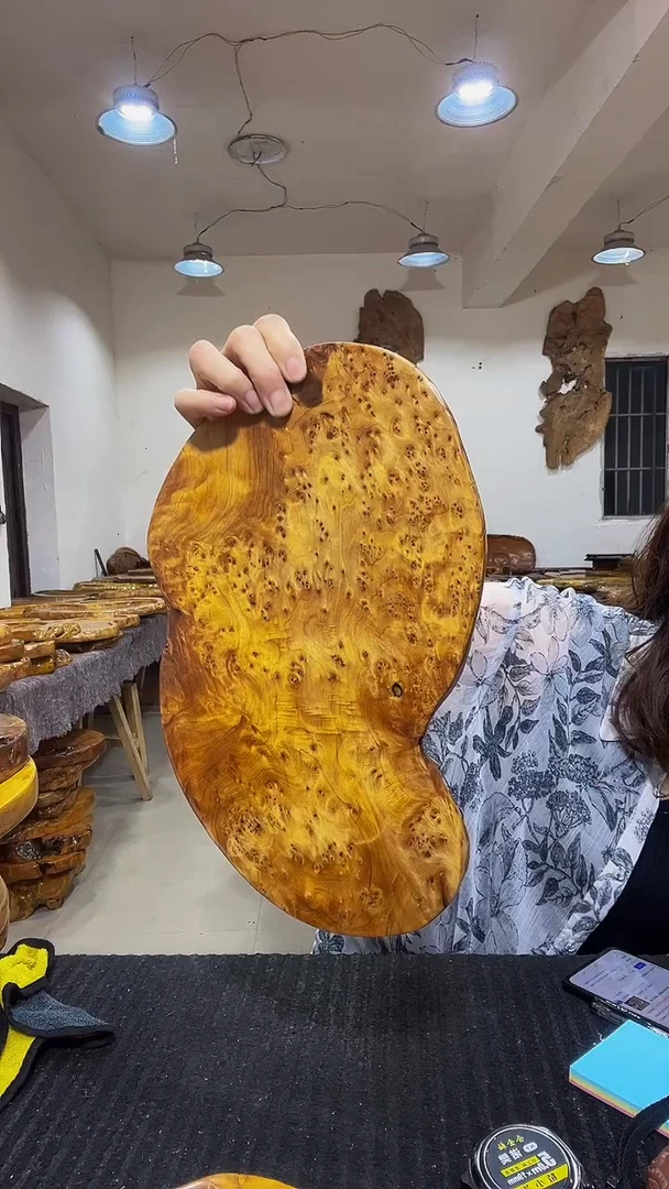 香杉木佛****正香杉枯木榴