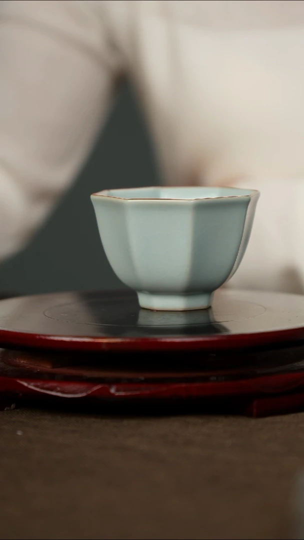 微微瑕 八方杯 无底款