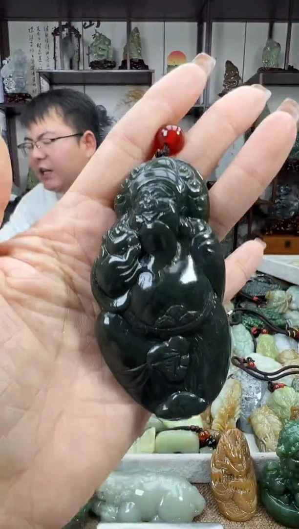 未镶嵌和田玉把件1