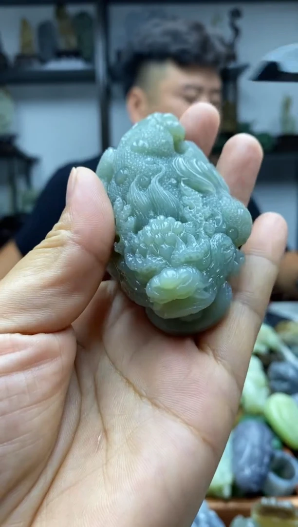 和田玉未镶嵌把件1