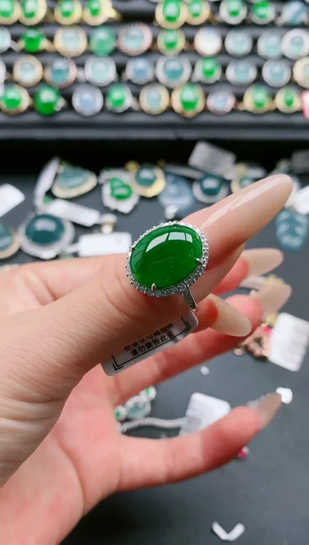 【闪购商品】翡翠戒指银S925镶嵌111111