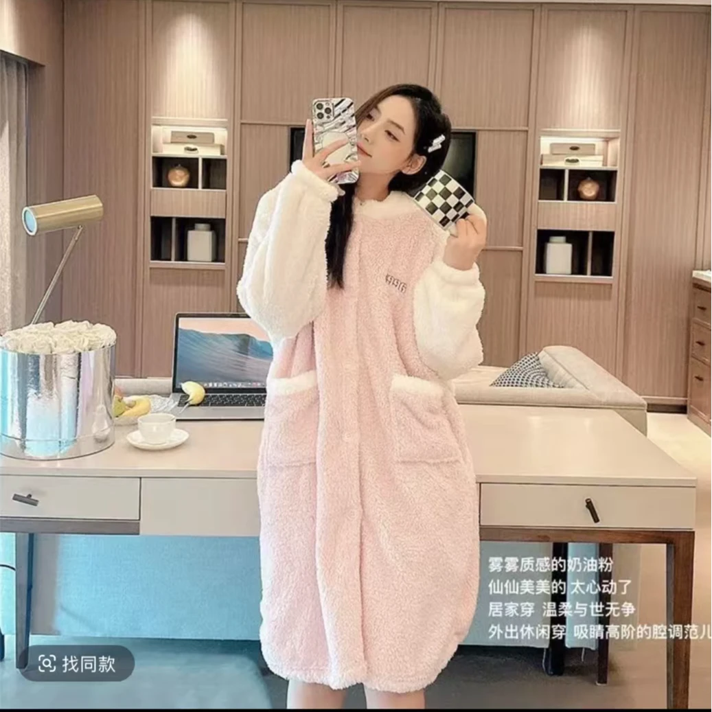女士居家休闲睡袍连帽长款加绒温柔保暖