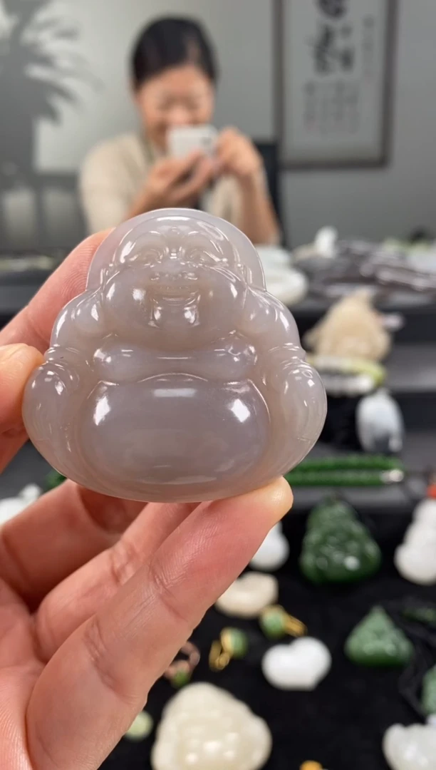 颈饰未镶嵌和田玉精品佛公