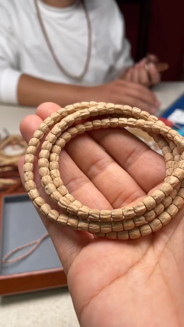 【闪购商品】柏香籽/百香籽吊坠百香籽32