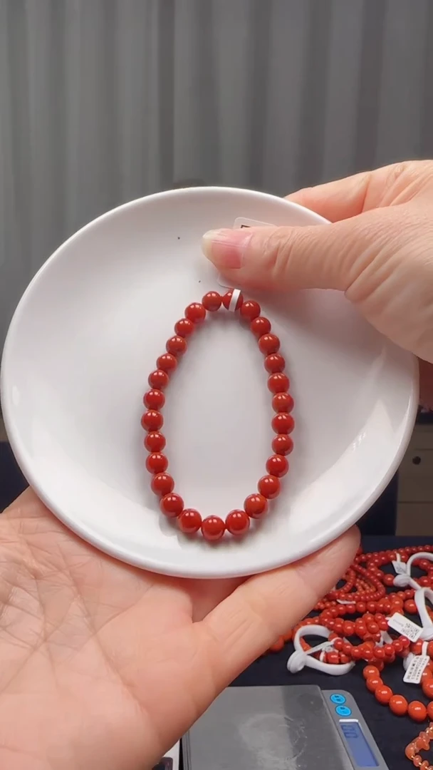 未镶嵌多样性发一件南红玛瑙【高货】锦红6mm保山圆珠单圈