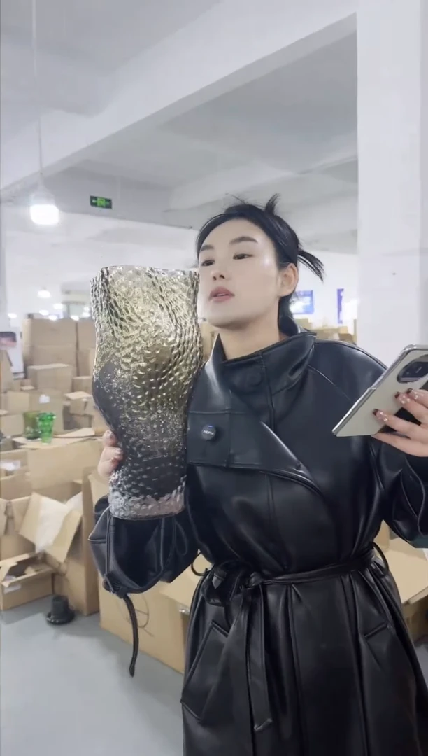 【闪购商品】无铅玻璃UU外贸花瓶微瑕-FQDKQ